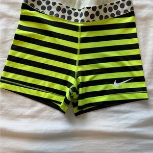 Nike Pro Neon Yellow Activewear